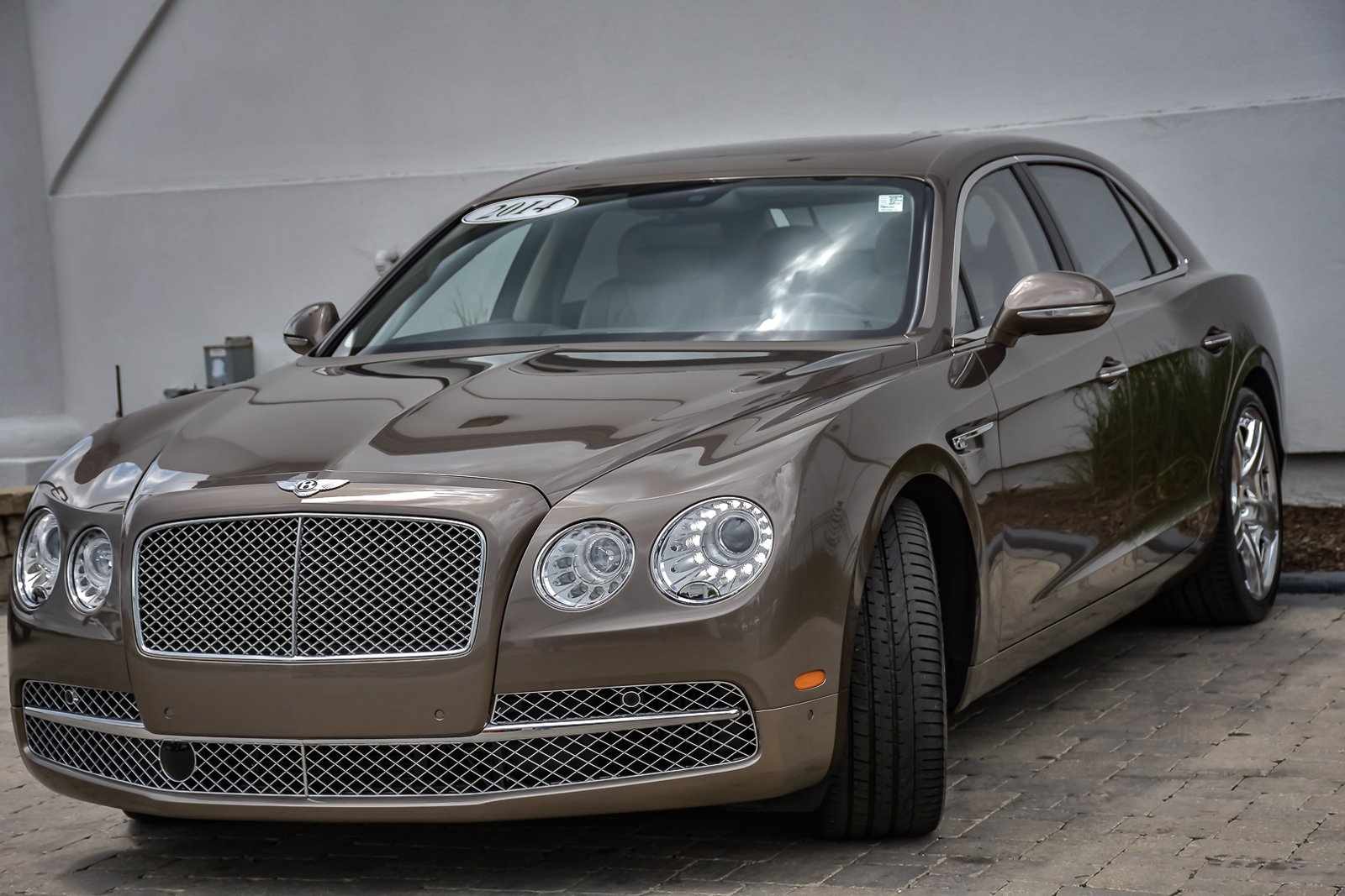 Bentley flying spur mulliner